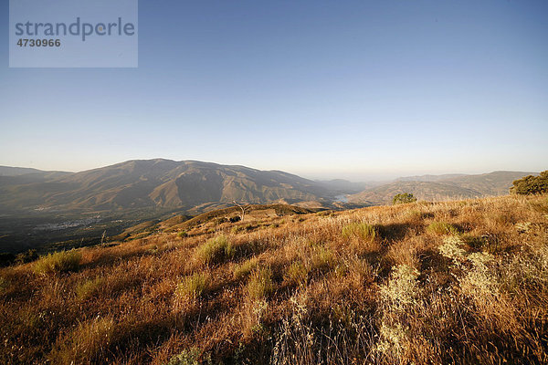 Sonnenaufgang bei Orgiva  Alpujarra  Sierra Nevada  Spanien  Europa