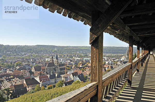 Blick von der Burg auf Esslingen am Neckar  Baden-Württemberg  Deutschland  Europa