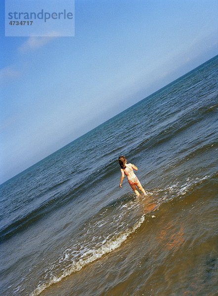 Strand rennen Meer Mädchen