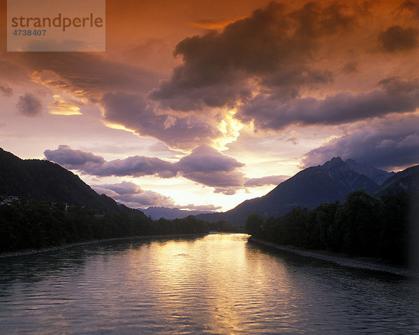 Abendlicht  Inn  Schwaz  Tirol  Österreich  Europa