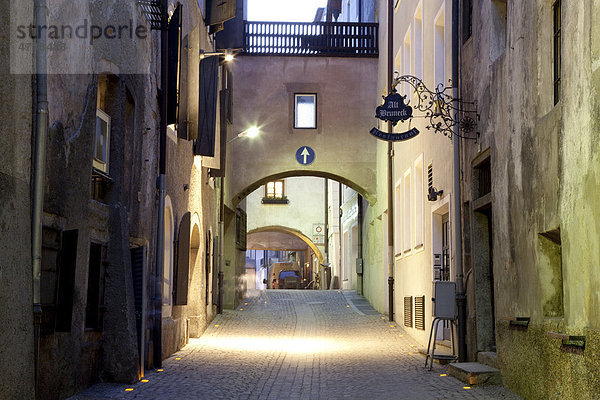 Hintergasse  Bruneck  Pustertal  Südtirol  Italien  Europa