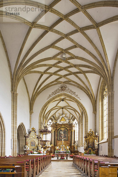Gotisches Langhaus mit Triumphbogen  Kirche Johannes der Täufer  Kirchschlag  Bucklige Welt  Niederösterreich  Österreich  Europa