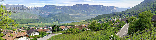 Kalterer See  Kalterersee  Panorama  Südtirol  Italien  Europa