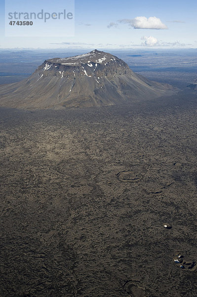Luftaufnahme  Tafelvulkan Her_ubrei_  isländisches Hochland  Island  Europa