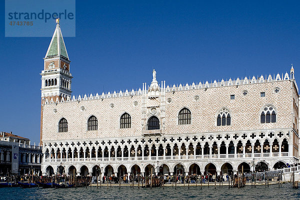 Seitenansicht des Dogenpalastes in Venedig  Venezia  Italien  Europa