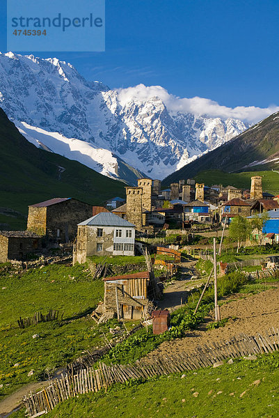 Altes Bergdorf von Uschguli  UNESCO Weltkulturerbe  Swanetien  Georgien  Vorderasien