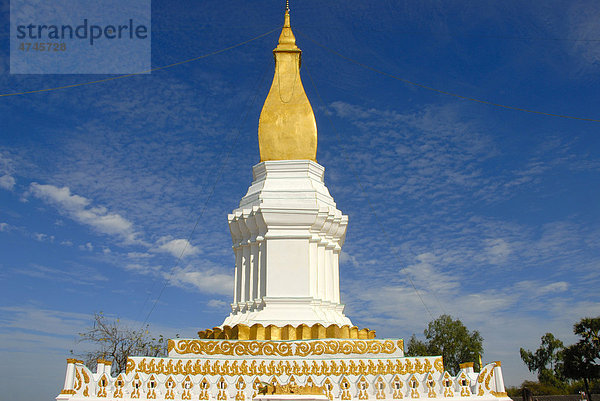 Theravada Buddhismus  goldener Stupa That Sikhottabong  Thakek  Provinz Khammuan  Khammouane  Laos  Südostasien  Asien