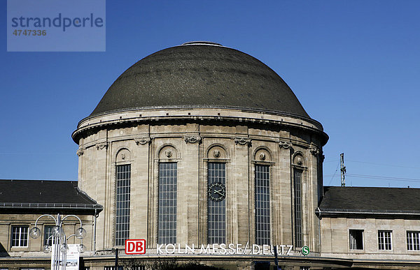 Historischer Kuppelbau  Deutzer Bahnhof  Köln-Deutz  Köln  Nordrhein-Westfalen  Deutschland  Europa