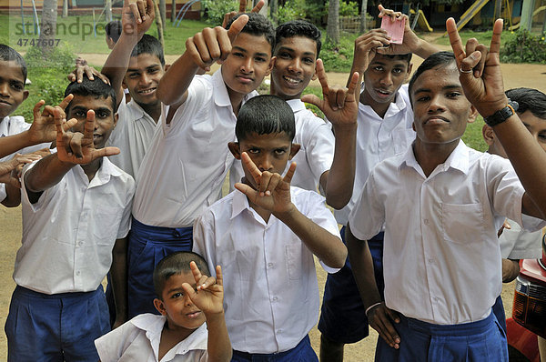 Gehörlosenschule  Zeichensprache  Beliatta  Sri Lanka  Ceylon  Südasien  Asien