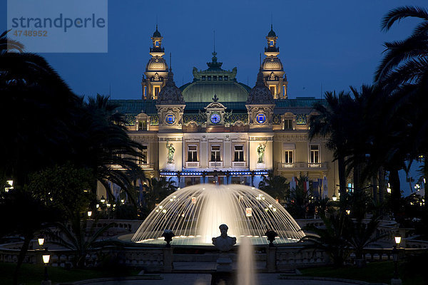 Casino von Monte Carlo bei Nacht  Fürstentum Monaco  Europa