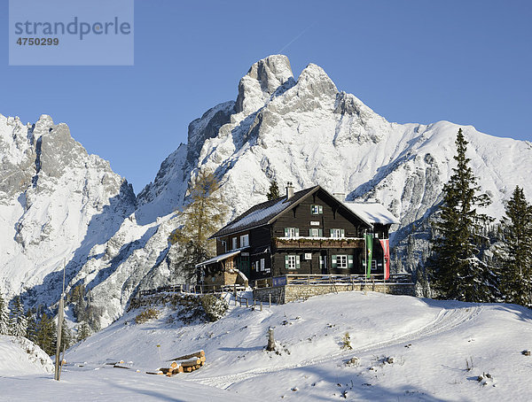 Mödlinger Hütte und Reichenstein  2251m  Gesäuse  Steiermark  Österreich  Europa