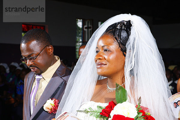Braut und Bräutigam  Hochzeit  Bamenda  Kamerun  Afrika