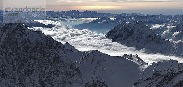 Zentralalpen  Zugspitze  Bayern  Deutschland  Europa