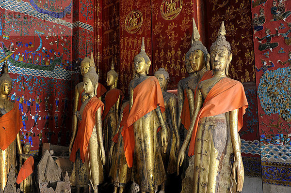 Vergoldete Buddha-Statuen  Tempel Wat Xieng Thong  Luang Prabang  Laos  Südostasien  Asien