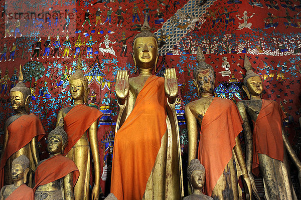 Vergoldete Buddha-Figuren  Tempel Wat Xieng Thong  Luang Prabang  Laos  Südostasien  Asien
