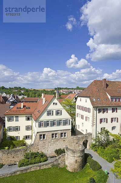 Stadtansicht mit ehemaliger Stadtmauer und Rondellturm  Marbach am Neckar  Neckartal  Baden-Württemberg  Deutschland  Europa