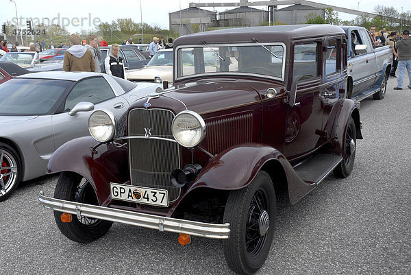 Ford V8  1934  auf einem Oldtimer-Treffen