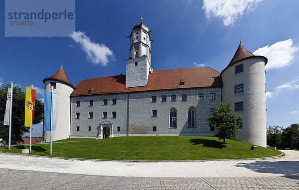 Schloss Höchstädt in Höchstädt an der Donau  Dillingen  Landkreis Schwaben  Bayern  Deutschland  Europa