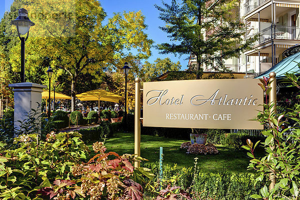 Hotel Atlantic mit Gartencafe  Baden-Baden  Baden-Württemberg  Deutschland  Europa