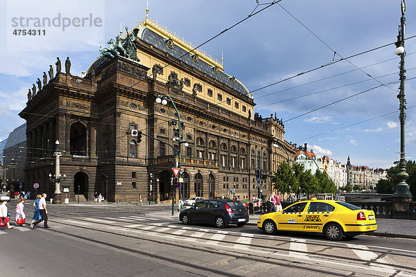 Das Nationaltheater  Narodni-Straße  Prag  Tschechische Republik  Europa