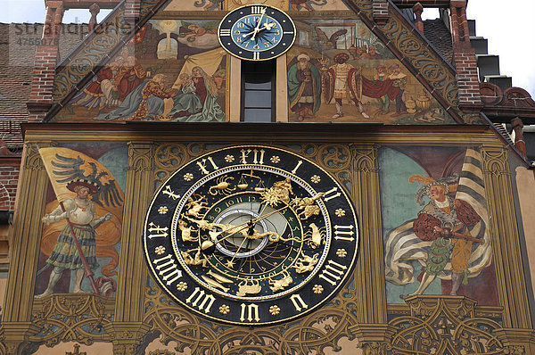 Astronomische Rathausuhr  1581  Marktplatz 1  Ulm  Baden-Württemberg  Deutschland  Europa