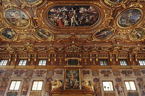 Goldener Saal  1643  im Augsburger Rathaus  Augsburg  Bayern  Deutschland  Europa