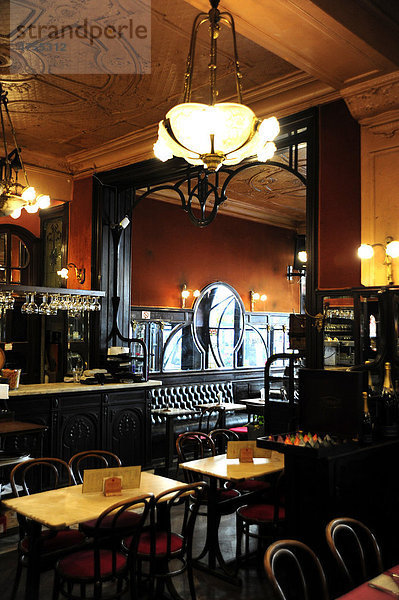 Jugendstil-Cafe Restaurant Le Falstaff  Inneneinrichtung der Kneipe  Innenstadt  Brüssel  Belgien  Benelux  Europa