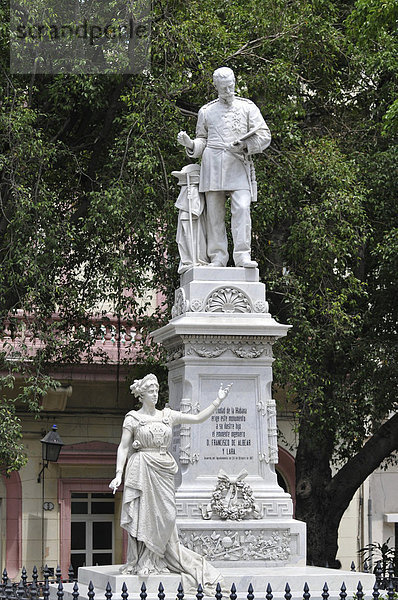 Statue Francisco de Albear  Havanna  Altstadt  Kuba  Karibik  Mittelamerika