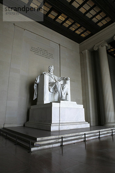 Abraham Lincoln Monument in Washington DC  USA  Amerika