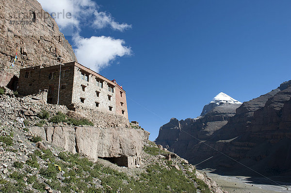 Tibetischer Buddhismus  Kloster Choku Gompa  Pilgerweg  Kora um den Berg Kailash  Gang Rinpoche  Ngari  Gang-Tise-Gebirge  Transhimalaja  Himalaja  Westtibet  Autonomes Gebiet Tibet  Volksrepublik China  Asien