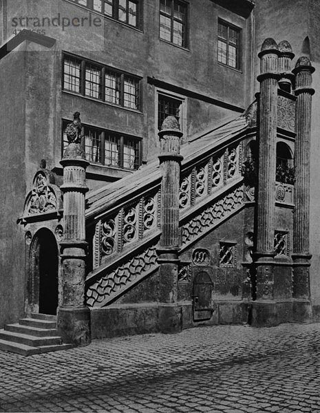 Rathaustreppe von Nördlingen  Bayern  Deutschland  Europa  historische Aufnahme von ca. 1900
