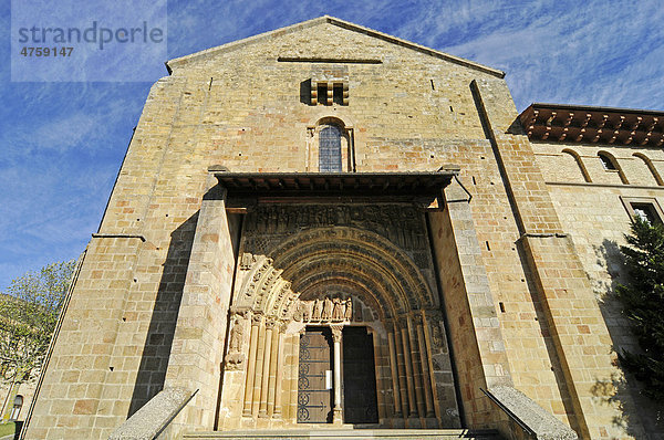 San Salvador de Leyre  Kirche  Kloster  Yesa  Pamplona  Navarra  Spanien  Europa