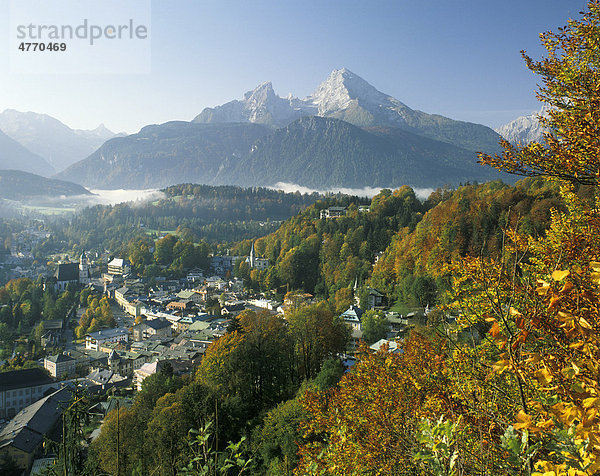 Watzmann über Berchtesgaden  Oberbayern  Bayern  Deutschland  Europa