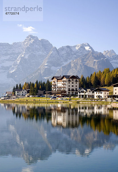 Hotel am Misurina See  Dolomiten  Südtirol  Italien  Europa