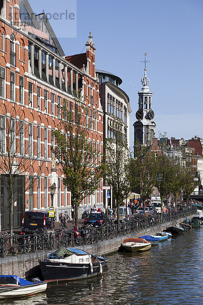 Singel mit dem Munttoren Münzturm  UNESCO Weltkulturerbe  Amsterdam  Holland  Niederlande  Europa