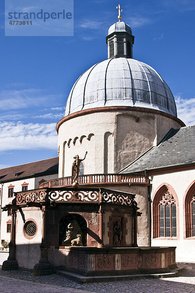 Basilika in der Festung Marienberg in Würzburg  Bayern  Deutschland  Europa