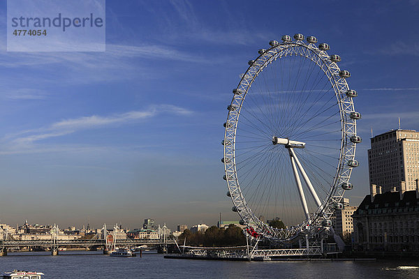 Themse mit London Eye  Millennium Wheel  London  England  Vereinigtes Königreich  Europa