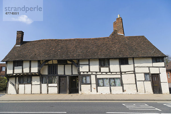 Masons Court  spätmittelalterliches Haus in Wealden-Bauweise  Rother Straße  Stratford-upon-Avon  Warwickshire  England  Großbritannien  Europa