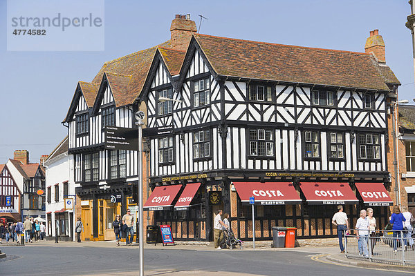 Fachwerkhaus  Kaffeehaus  Bridge Street  Stratford-upon-Avon  Warwickshire  England  Großbritannien  Europa