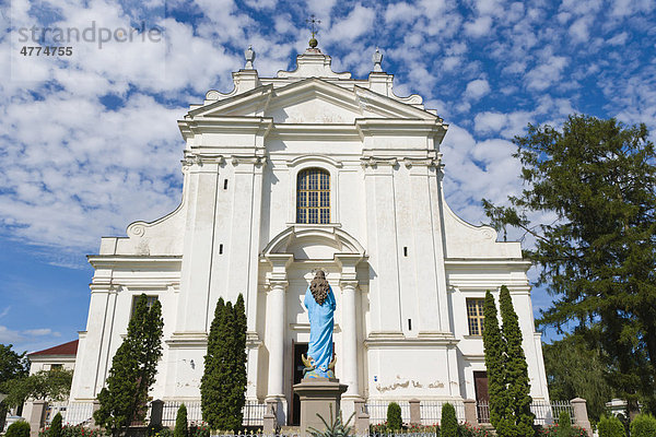 Sveta Ludviga Romas katolu baznica oder römisch-katholische Kirche St. Ludvig  Baznicas Straße  Kraslava  Lettgallen  Lettland  Europa