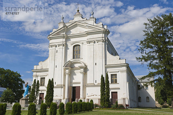 Sveta Ludviga Romas katolu baznica oder römisch-katholische Kirche St. Ludvig  Baznicas Straße  Kraslava  Lettgallen  Lettland  Europa