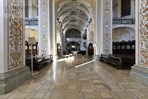 Basilika St. Lorenz  ehemalige Benediktinerstiftskirche des Fürststiftes Kempten  heutige Pfarrkirche der Pfarrei St. Lorenz  Diözese Augsburg  Kempten  Unterallgäu  Allgäu  Schwaben  Bayern  Deutschland  Europa