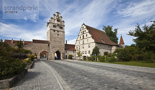 Nördlinger Tor  Altstadt  Dinkelsbühl  Landkreis Ansbach  Mittelfranken  Bayern  Deutschland  Europa