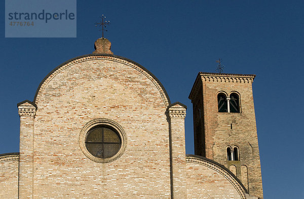Romanische Kathedrale  Basilika  1466 erbaut  Piazza Celso Costantini  Concordia Sagittaria  Veneto  Italien  Europa