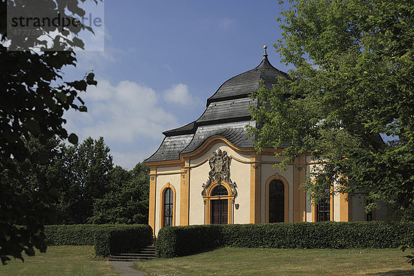 Gartensalett des Abtes Bonifaz Geßner im Kloster Maria Bildhausen bei Münnerstadt  Landkreis Bad Kissingen  Unterfranken  Bayern  Deutschland  Europa