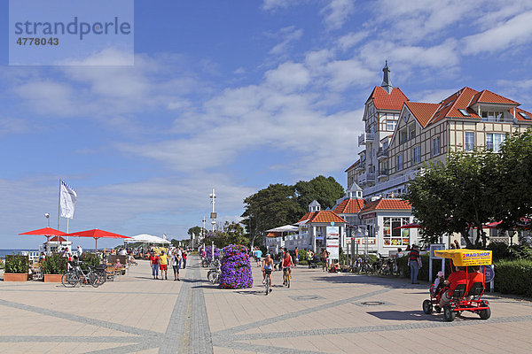 Strandpromenade  Kühlungsborn-West  Ostseeküste  Mecklenburg-Vorpommern  Deutschland  Europa