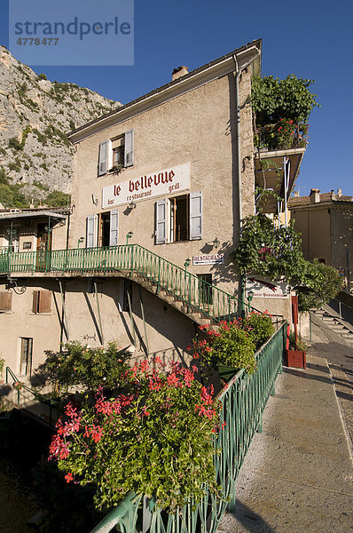 Moustiers-Sainte-Marie  Provence  Frankreich  Europa