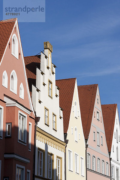 Häuser in der Ludwigstraße  Landsberg am Lech  Bayern  Deutschland  Europa