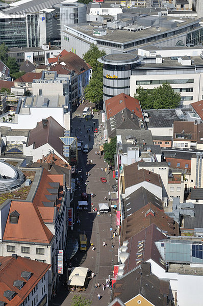 Blick vom Ulmer Münster in die Hirschstraße  Einkaufsmeile von Ulm  Baden-Württemberg  Deutschland  Europa