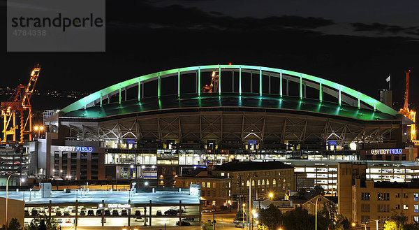 Nachtaufnahme Seahawk Stadium Qwest Field  Seattle  Washington  Vereinigte Staaten von Amerika  USA